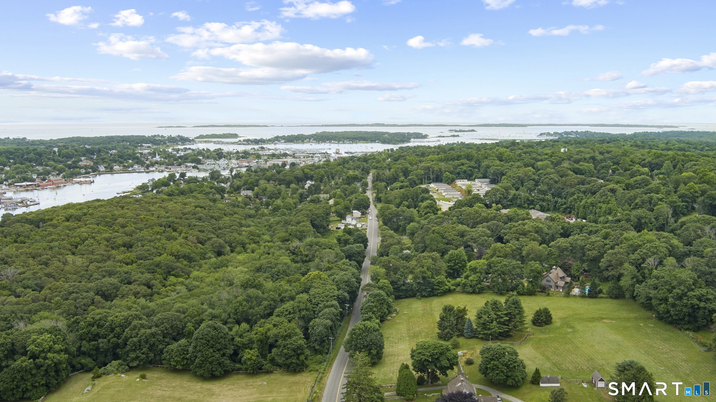 424 High Street Groton, CT 06355 - Photo 15 of 37