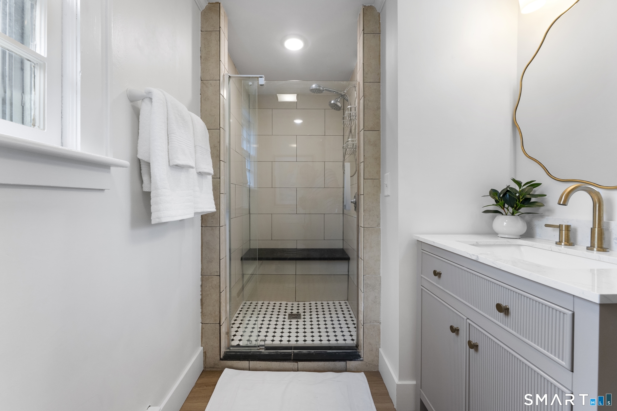 424 High Street Groton, CT 06355 - Photo 29 of 37