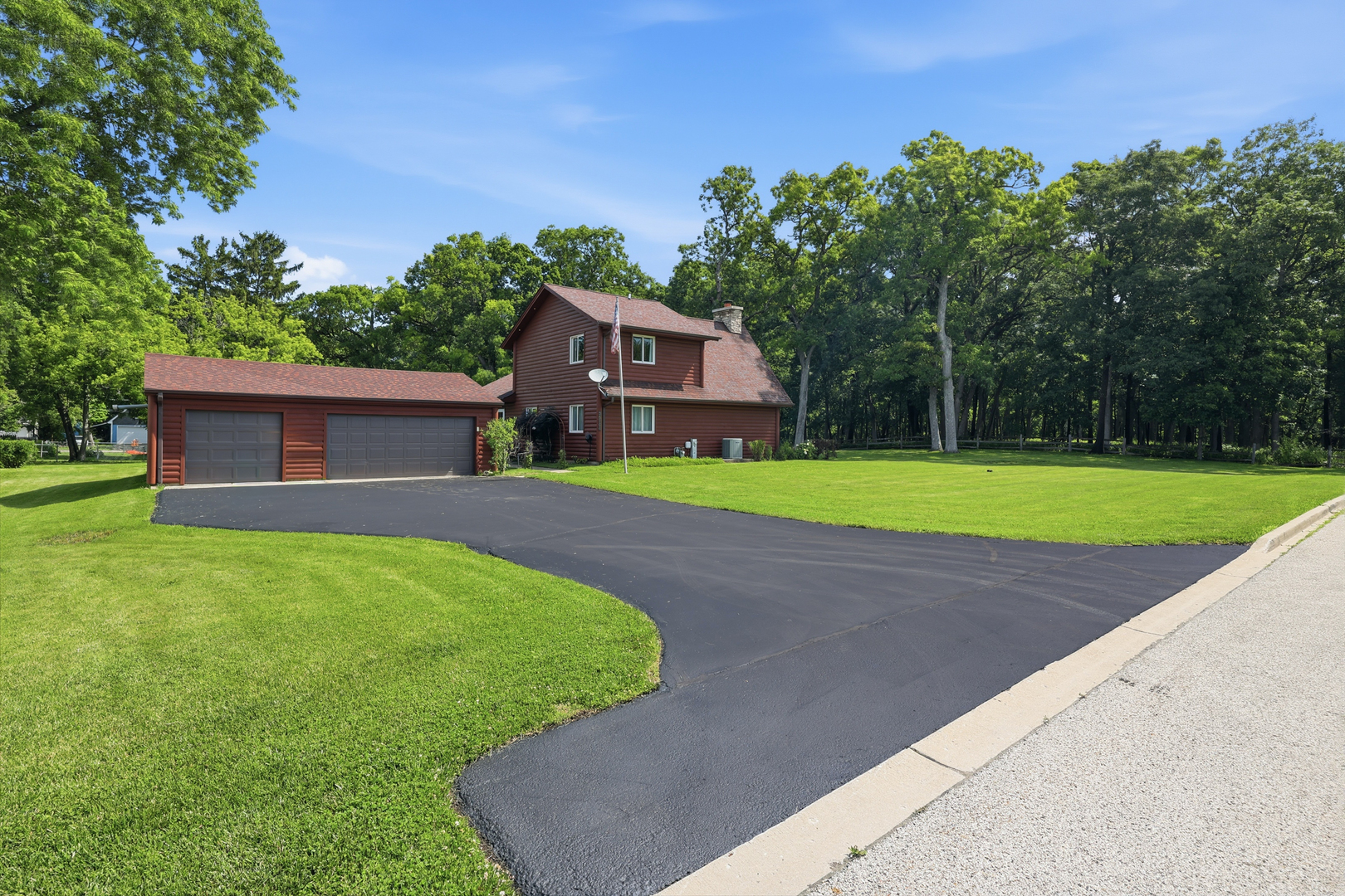 35764 Highpoint Lane Ingleside, IL 60041 - Photo 5 of 46