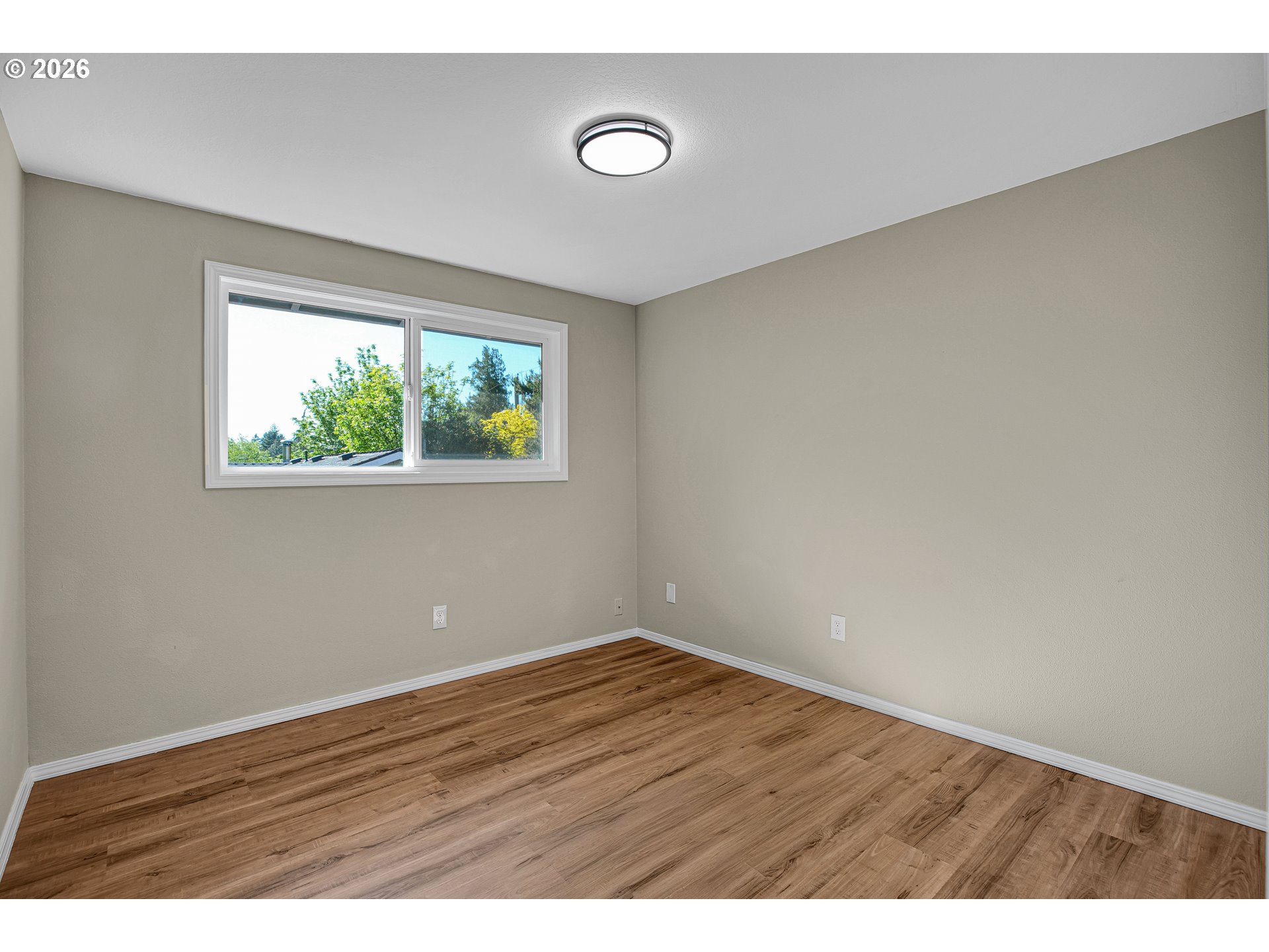 1822 Southwest Marigold Street Portland, OR 97219 - Photo 25 of 34 Gallery Image 25