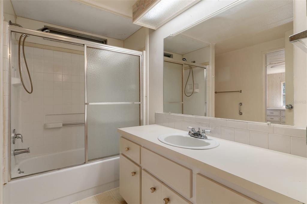 12260 Hallmark Avenue Brooksville, FL 34613 - Photo 35 of 58