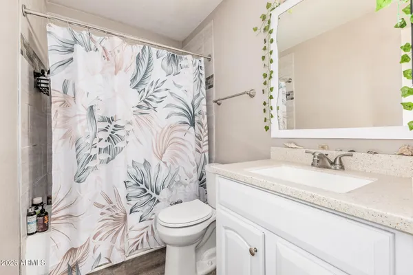 $327,500 | 2511 West Willow Avenue, Phoenix, AZ 85029