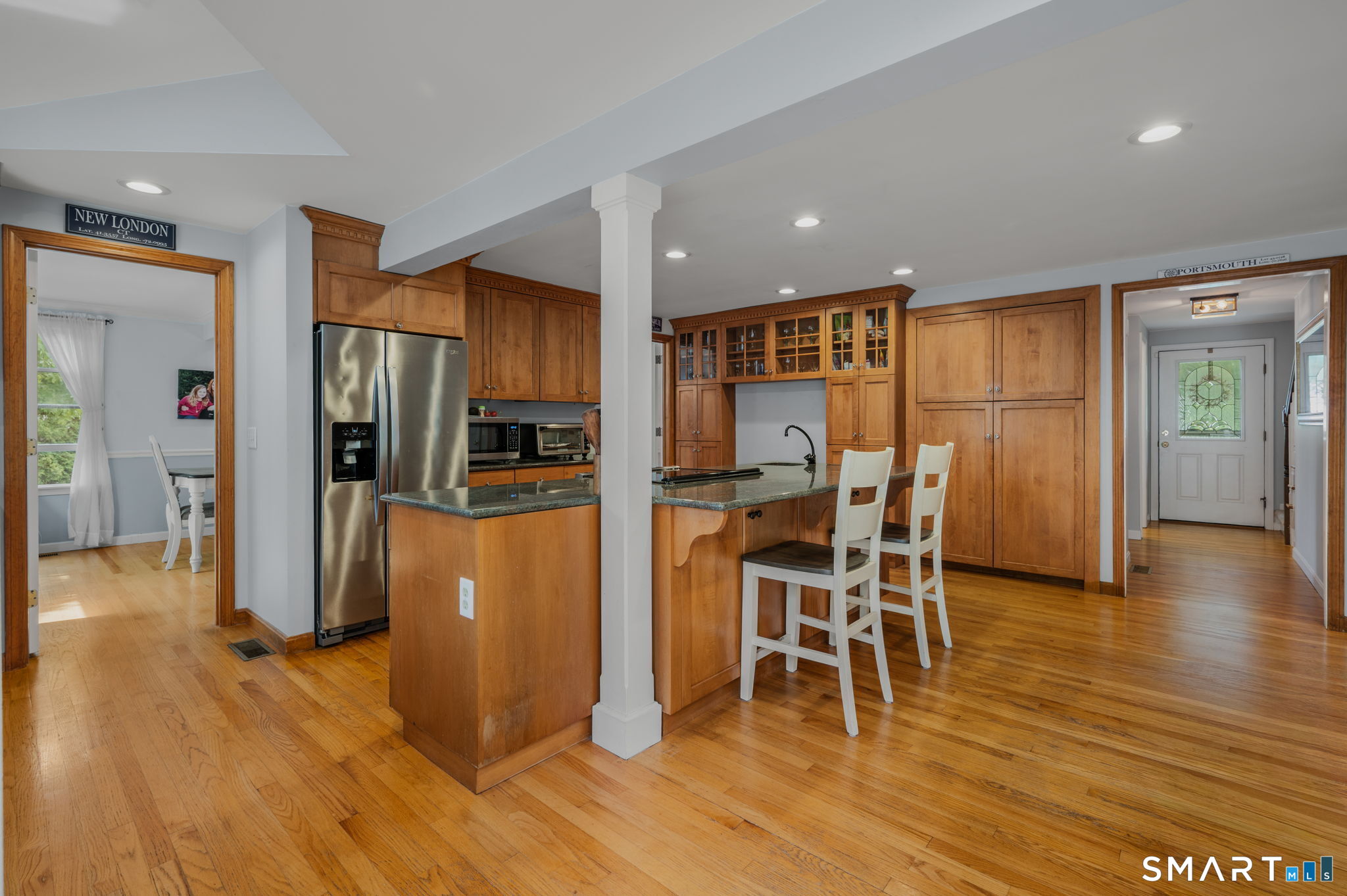 66 Clipper Court Groton, CT 06355 - Photo 5 of 40