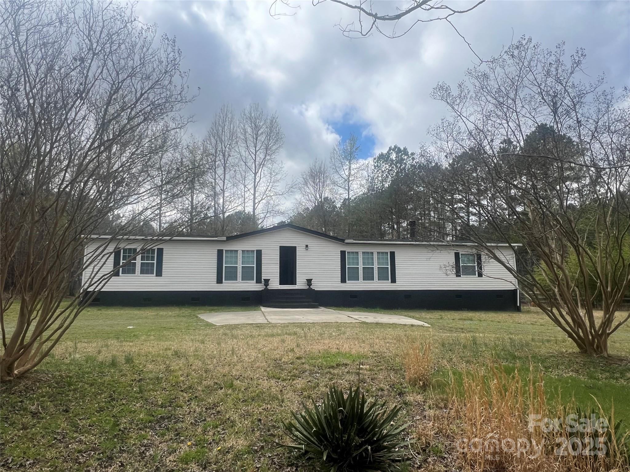 8502 Simpson Road Waxhaw, NC 28173 - Photo 1 of 37 Gallery Image 1