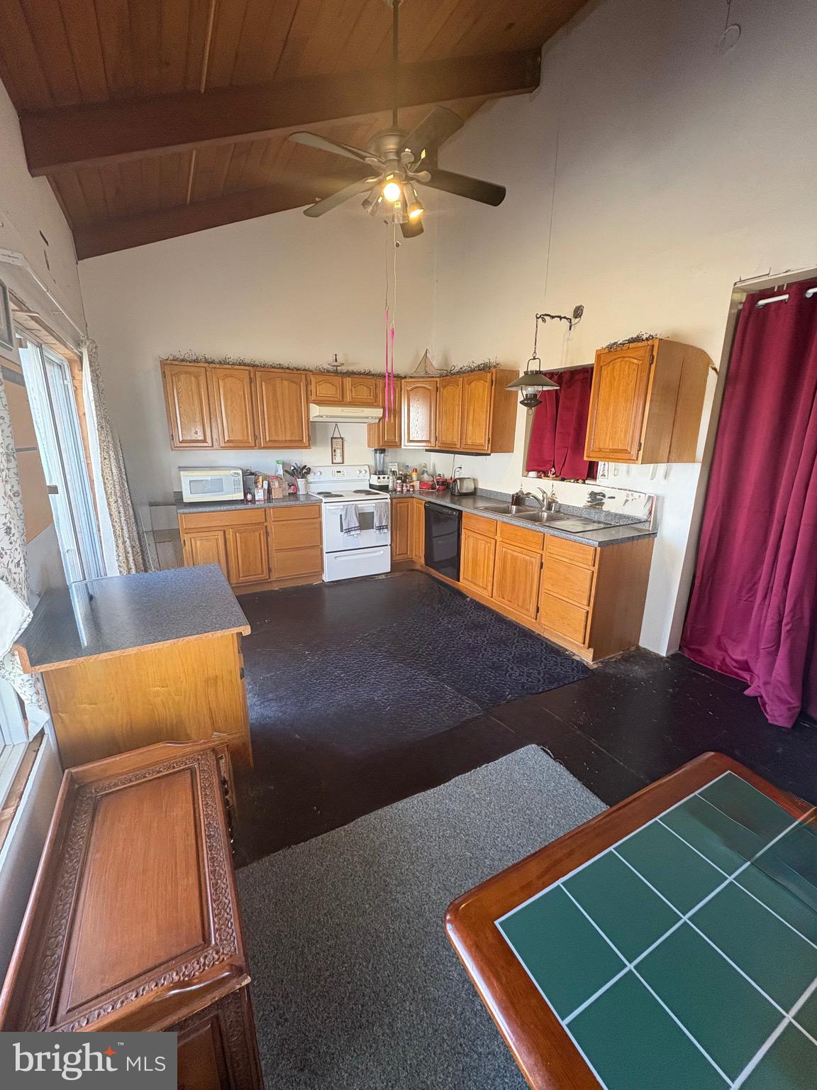 3019 Union Church Road Tylerton, MD 21866 - Photo 14 of 41 a living room with a couch and next to a window
