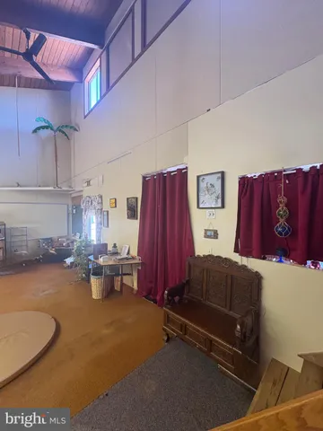 a view of an outdoor space