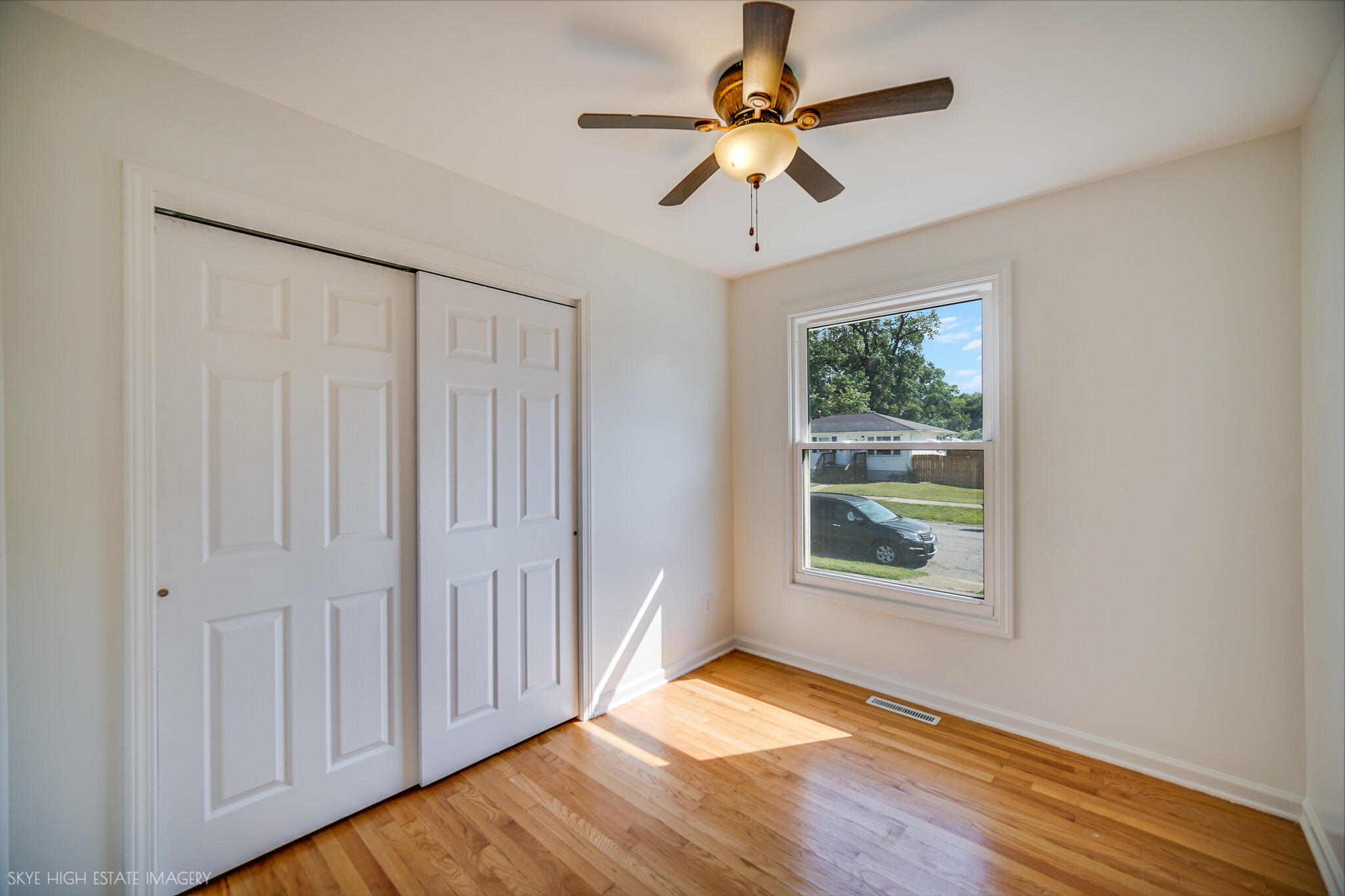 1024 Ralston Street Gary, IN 46406 - Photo 13 of 20 2048x1365