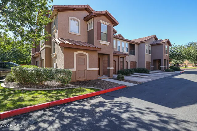 $2,500 | 14250 West Wigwam Boulevard, Unit 1124, Litchfield Park, AZ 85340