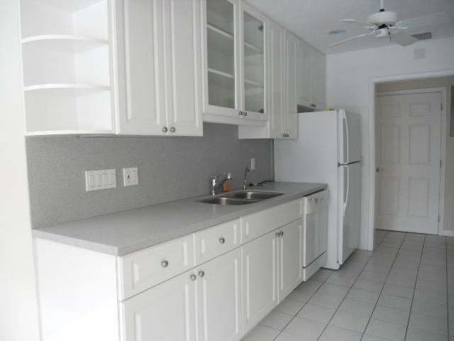 1233 Surf Road Singer Island, FL 33404 - Photo 5 of 25 Additional Photo