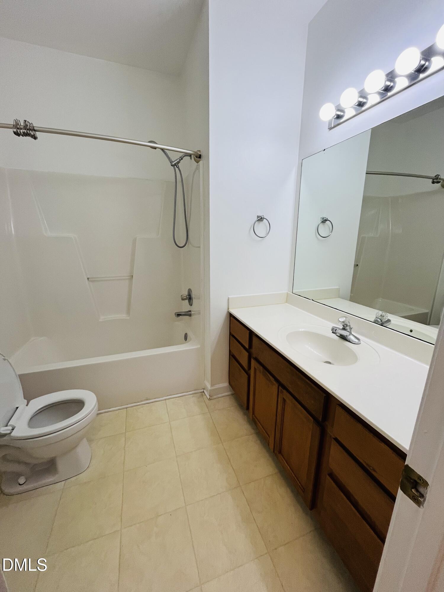 2625 Broad Oaks Place Raleigh, NC 27603 - Photo 7 of 17 IMG_7742