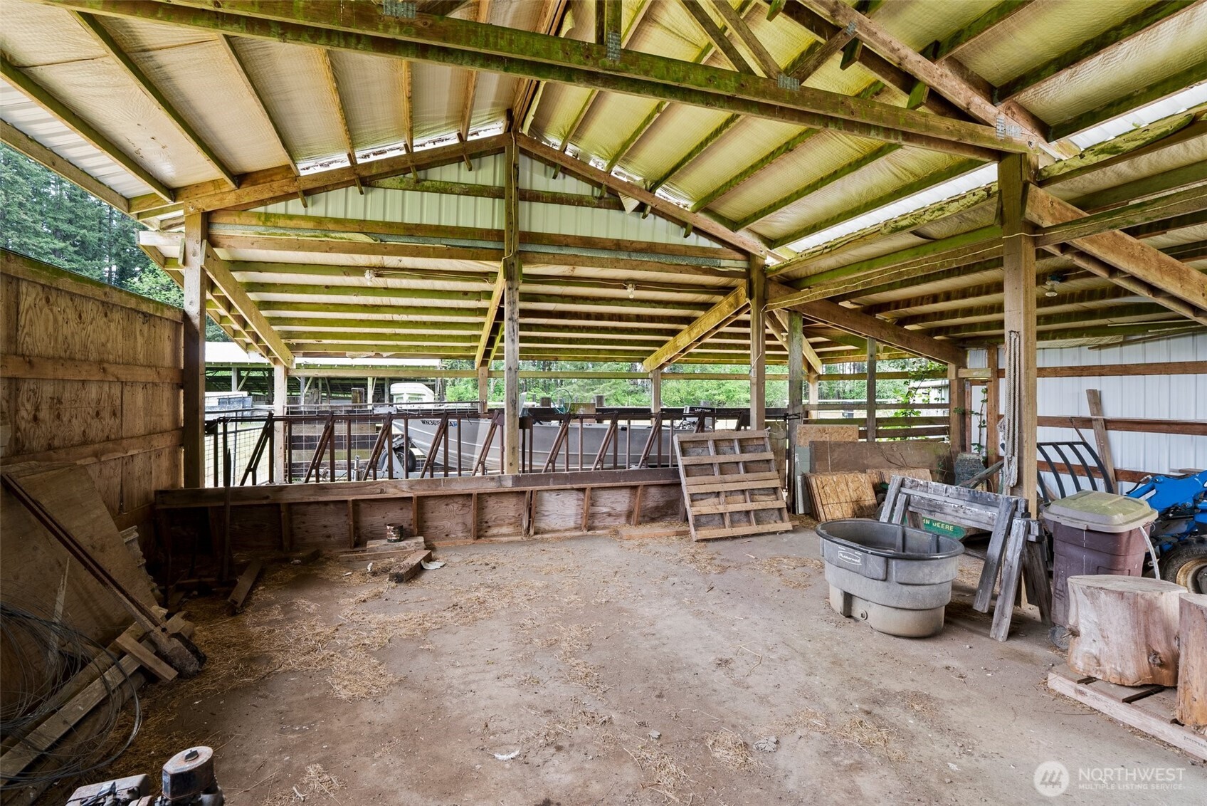 154 Sanderson Road Chehalis, WA 98532 - Photo 21 of 27 a view of porch with seating space