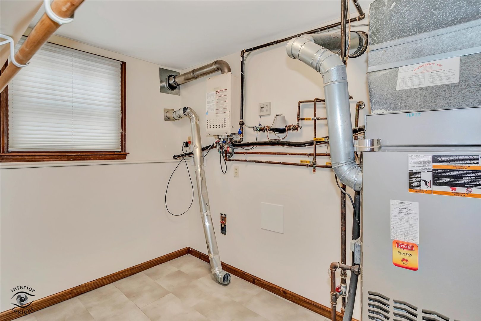 9 Cebold Drive Montgomery, IL 60538 - Photo 24 of 30 a bathroom with a shower