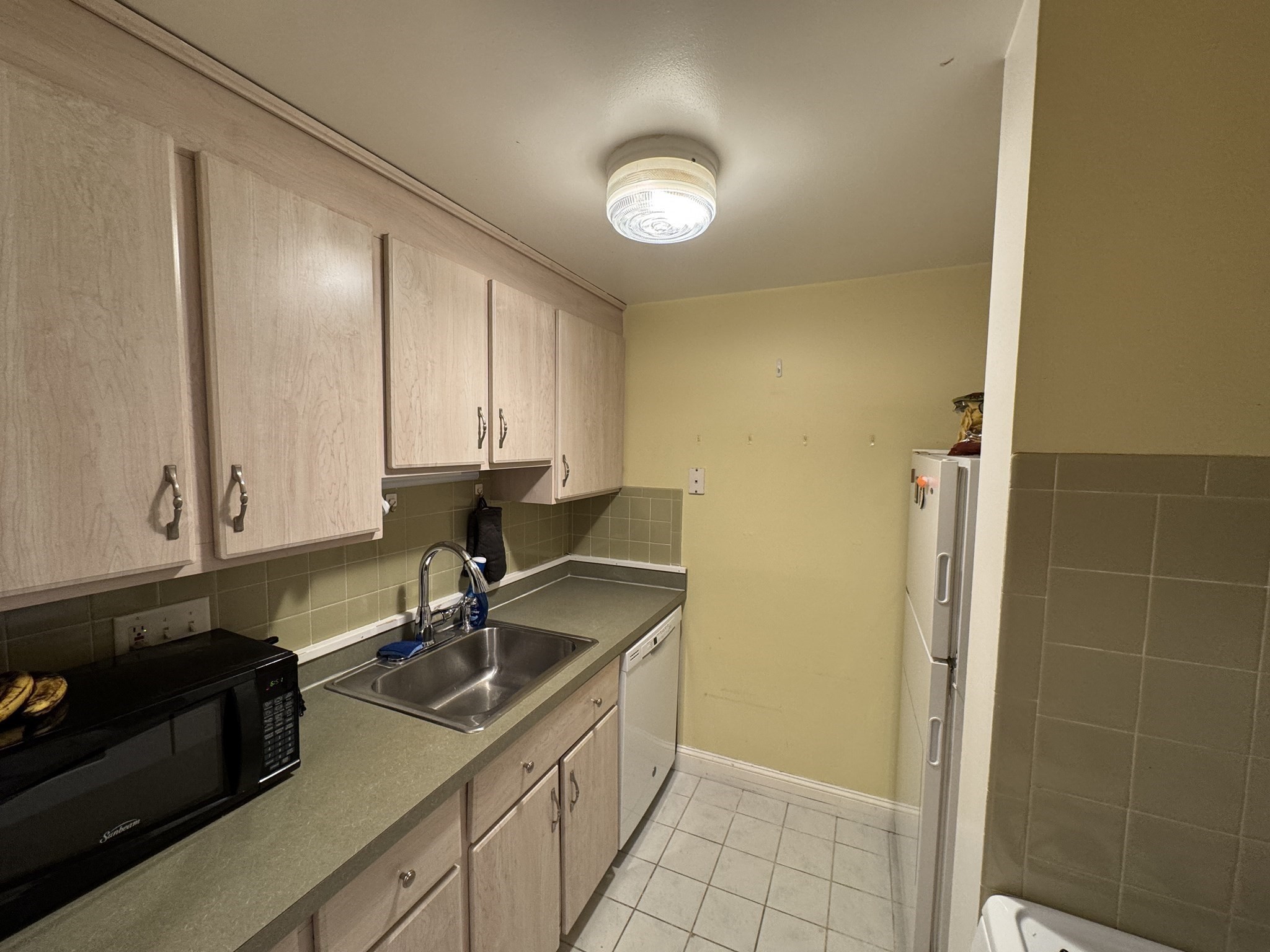 20 Stearns Road, Unit 63 Brookline, MA 02446 - Photo 9 of 19 Gallery Image 9