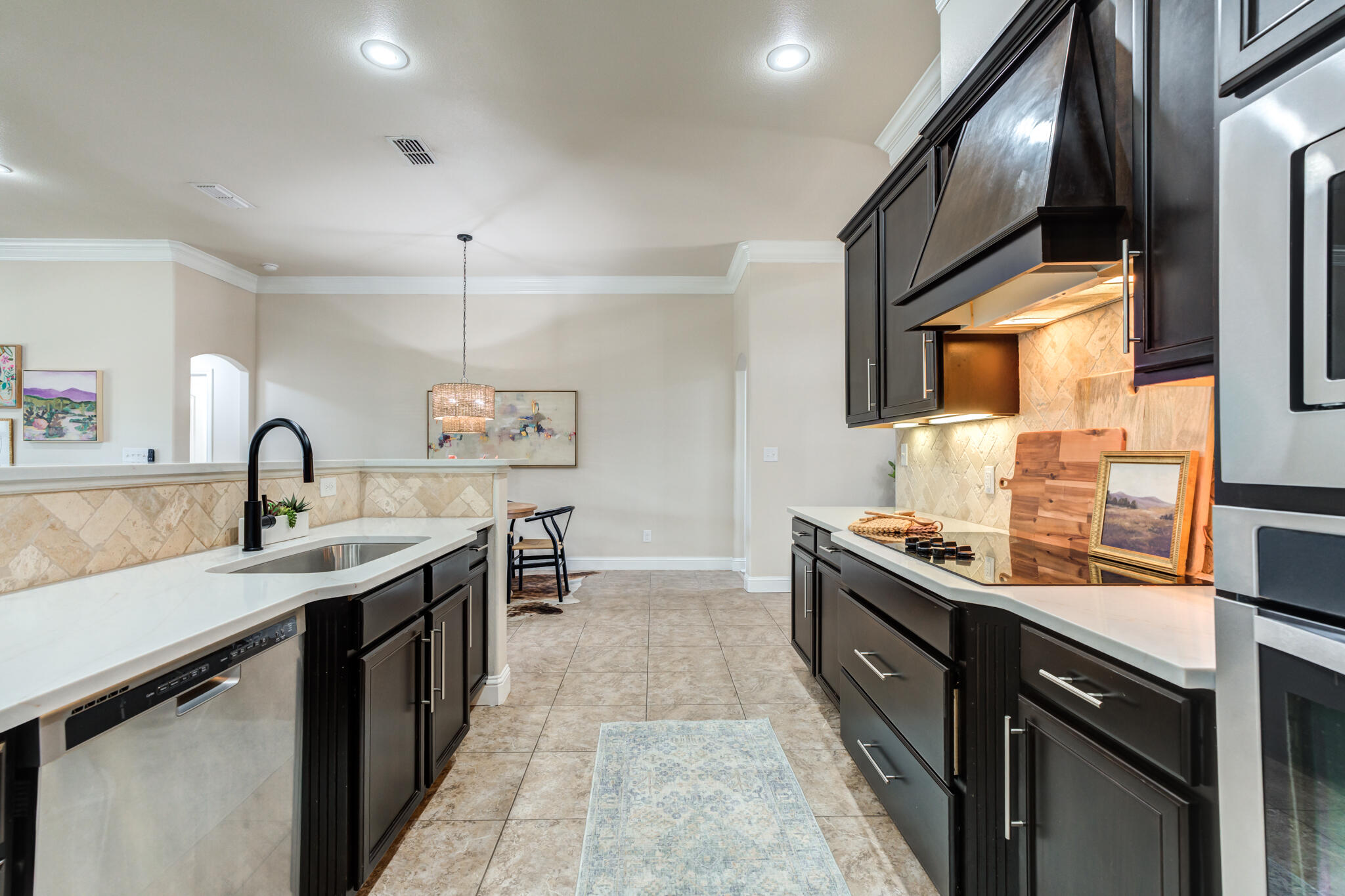 9108 Ridgely Avenue Lubbock, TX 79424 - Photo 17 of 54 DSC08471_2_3_4_5