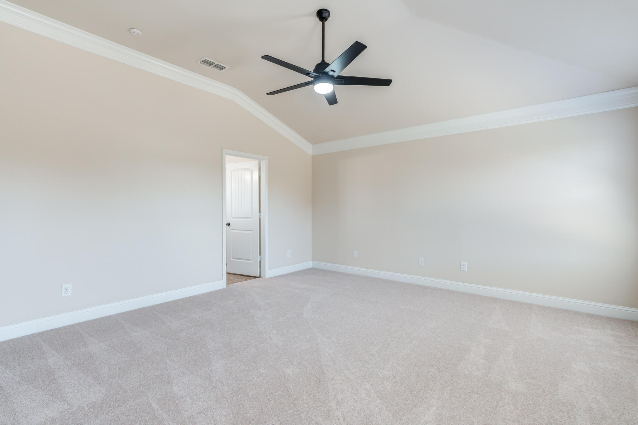 9108 Ridgely Avenue Lubbock, TX 79424 - Photo 31 of 54 DSC08541_2_3_4_5