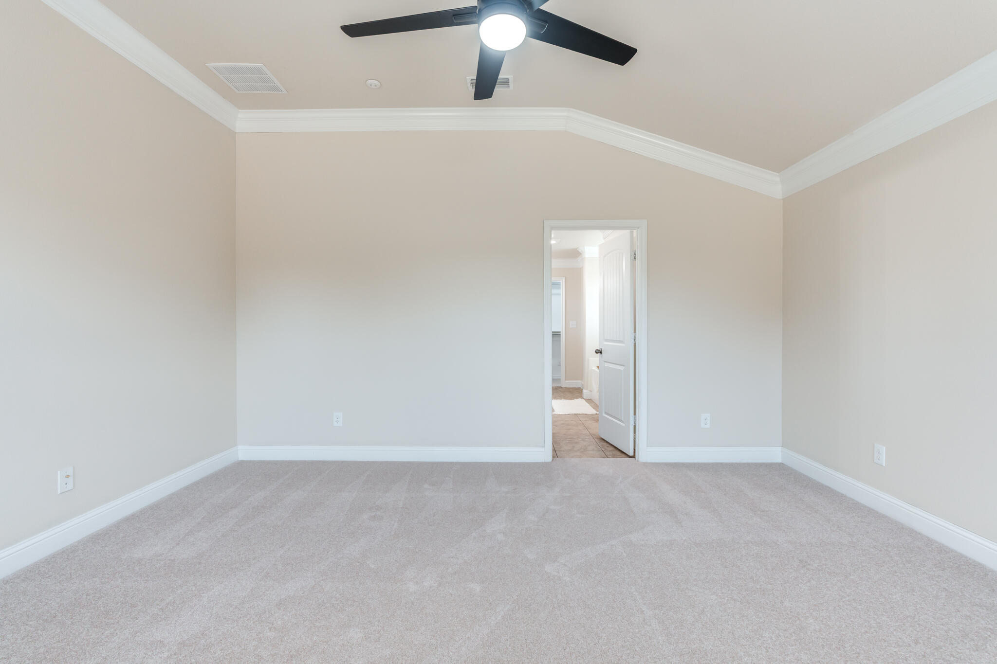 9108 Ridgely Avenue Lubbock, TX 79424 - Photo 32 of 54 DSC08546_47_48_49_50