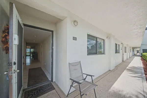 $209,500 | 15244 Lakes Of Delray Boulevard, Unit 103, Delray Beach, FL 33484