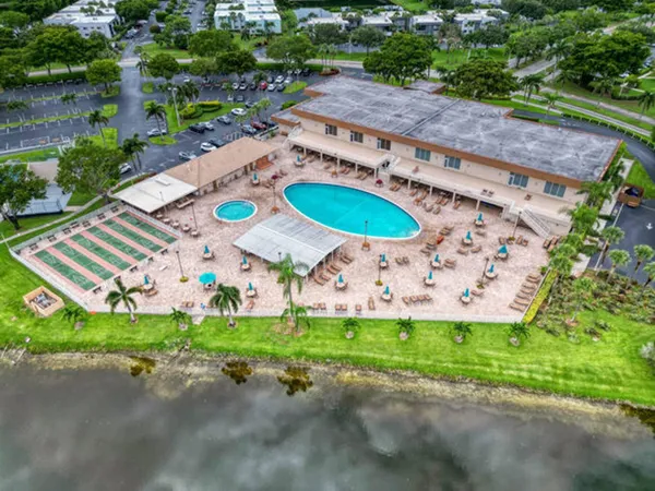 $209,500 | 15244 Lakes Of Delray Boulevard, Unit 103, Delray Beach, FL 33484