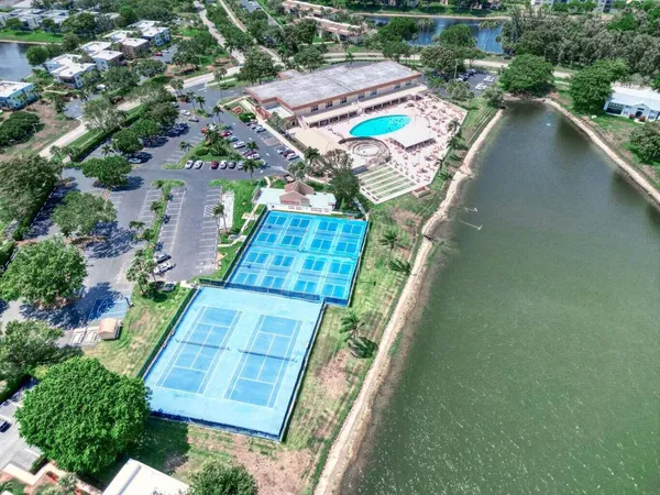 $209,500 | 15244 Lakes Of Delray Boulevard, Unit 103, Delray Beach, FL 33484