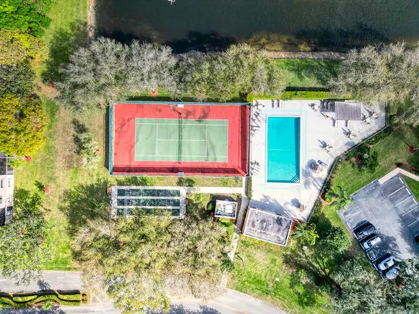 $209,500 | 15244 Lakes Of Delray Boulevard, Unit 103, Delray Beach, FL 33484