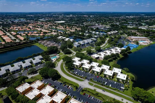 $209,500 | 15244 Lakes Of Delray Boulevard, Unit 103, Delray Beach, FL 33484