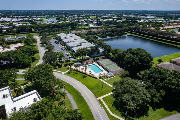$209,500 | 15244 Lakes Of Delray Boulevard, Unit 103, Delray Beach, FL 33484
