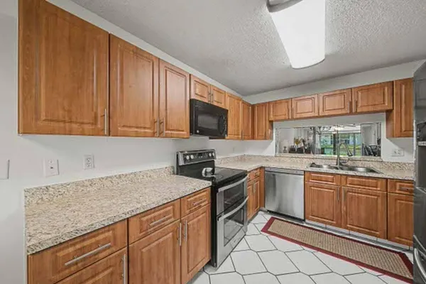 $209,500 | 15244 Lakes Of Delray Boulevard, Unit 103, Delray Beach, FL 33484