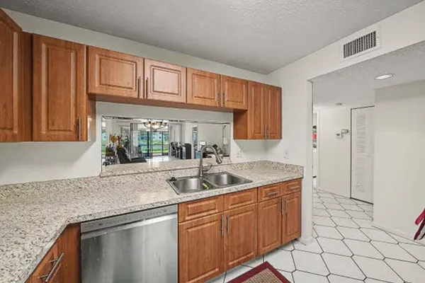 $209,500 | 15244 Lakes Of Delray Boulevard, Unit 103, Delray Beach, FL 33484