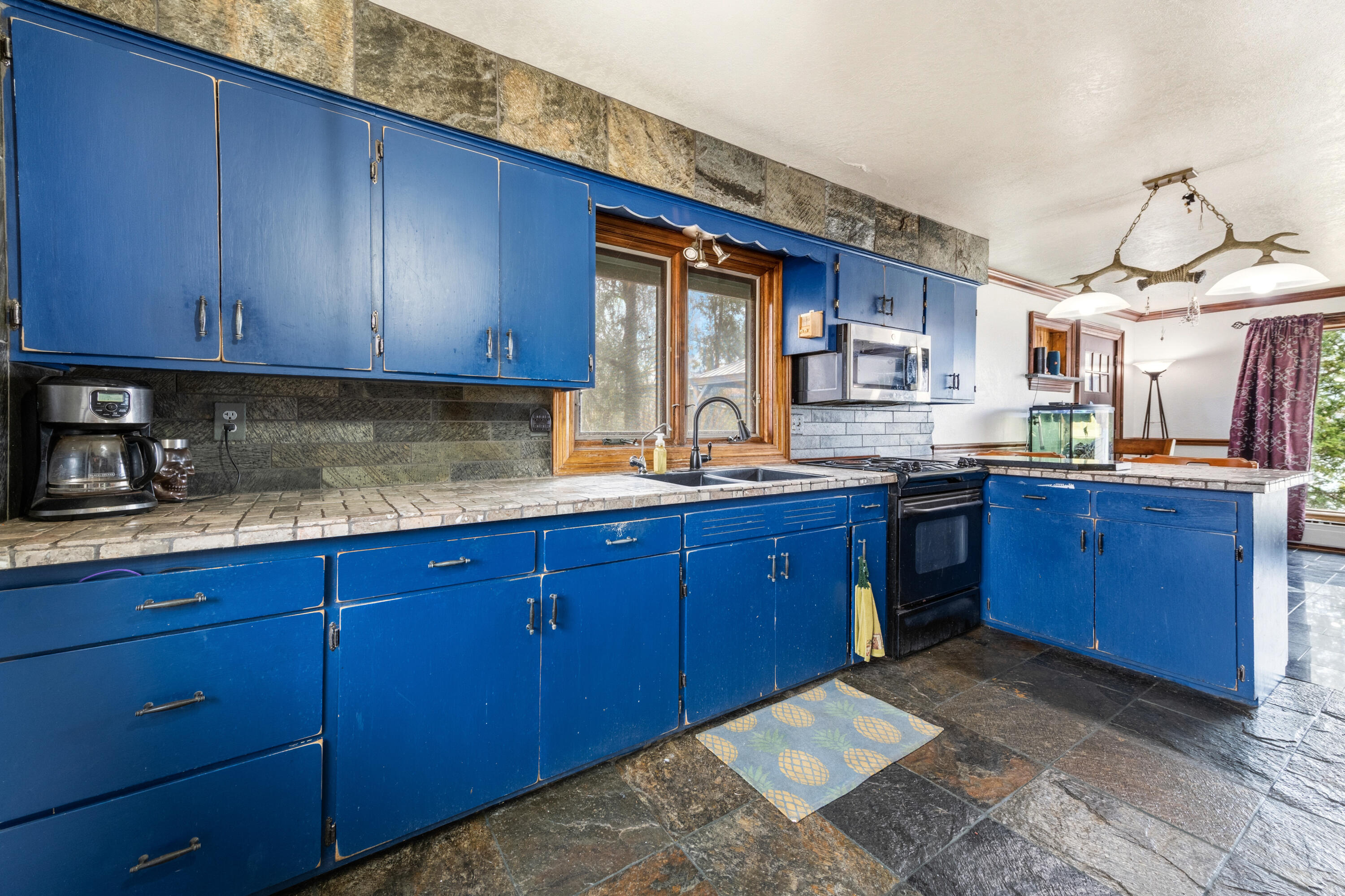 151 East Shore Drive Random Lake, WI 53075 - Photo 4 of 65 Kitchen