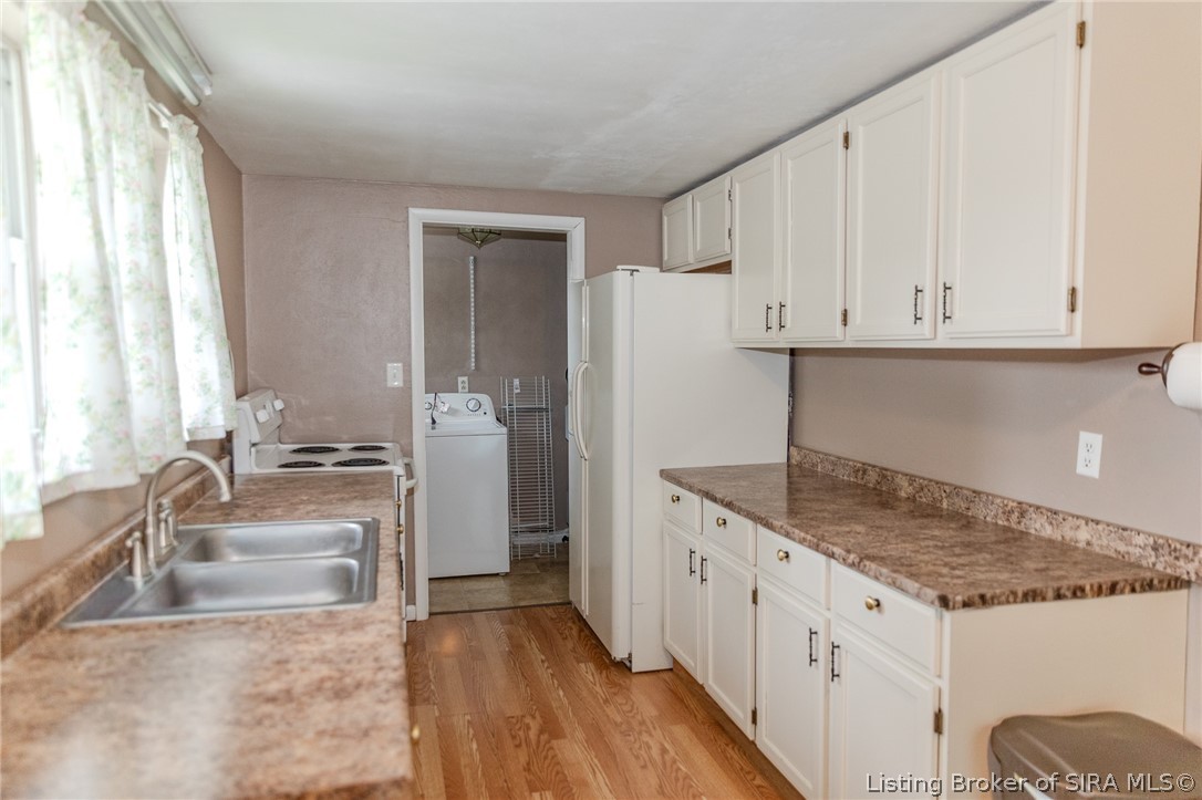 106 West 1st Street Hanover, IN 47243 - Photo 8 of 33