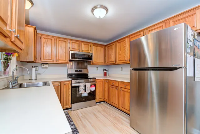 $499,000 | 11 Sullivan Court, Salem, NH 03079