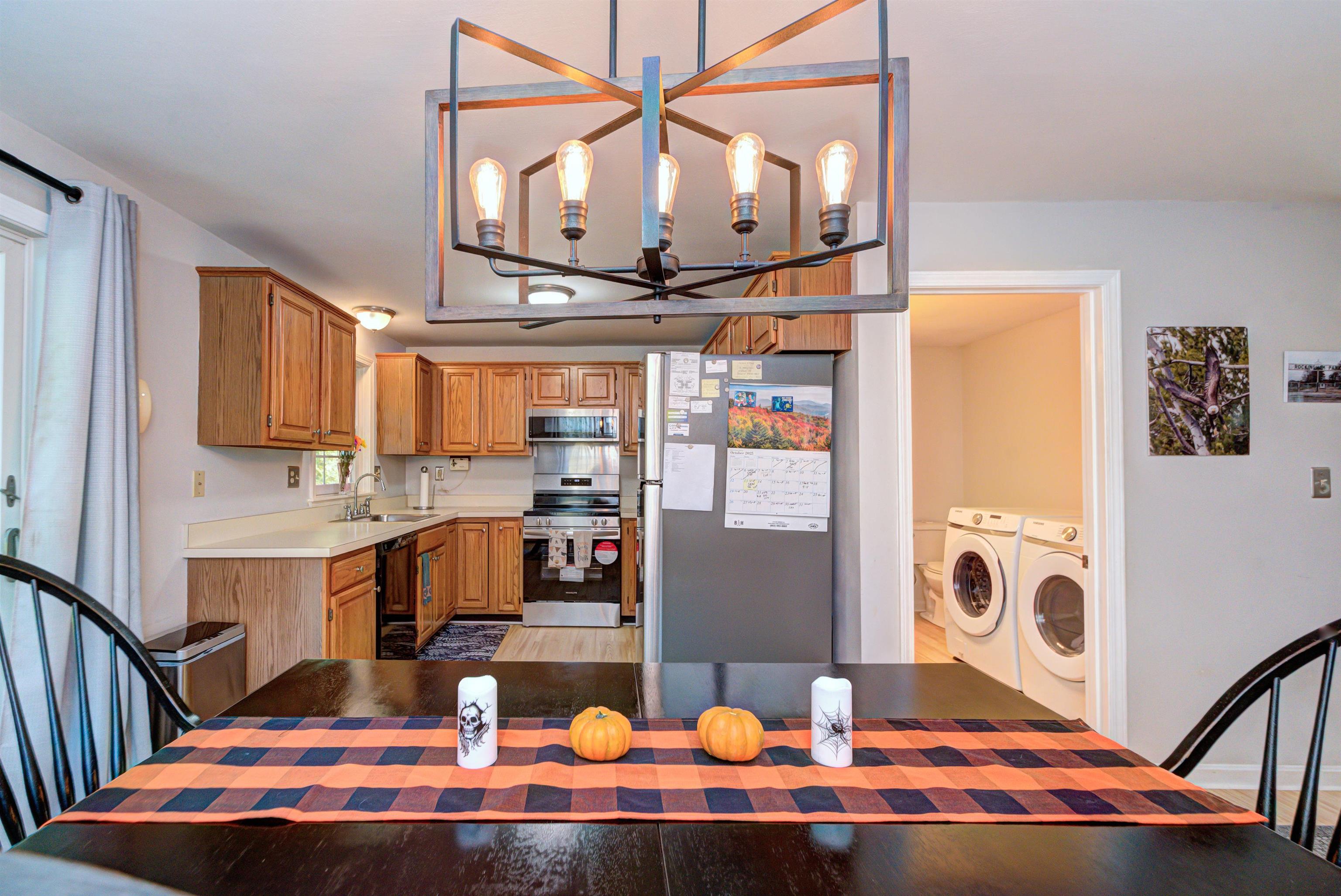 11 Sullivan Court Salem, NH 03079 - Photo 10 of 46