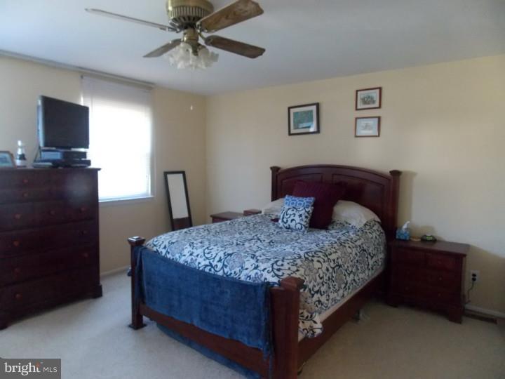825 Stephen Road Warminster, PA 18974 - Photo 16 of 23 Bedroom - Main