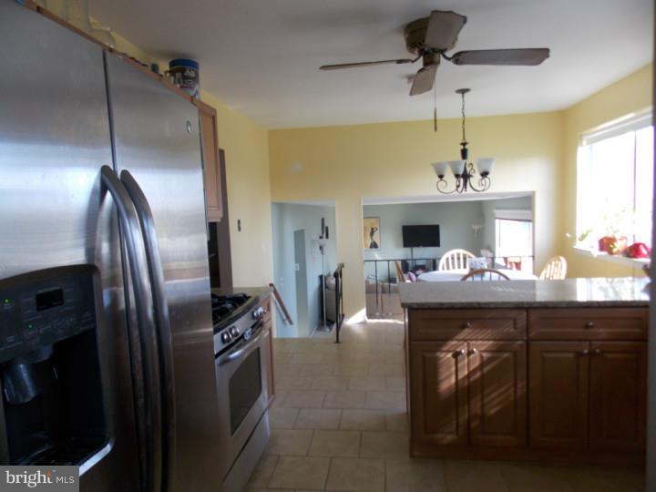 825 Stephen Road Warminster, PA 18974 - Photo 9 of 23 Kitchen