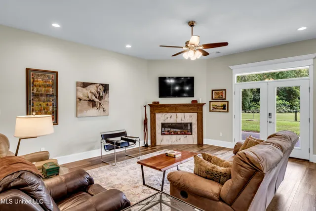 $599,000 | 7 Bridge View, Carriere, MS 39426