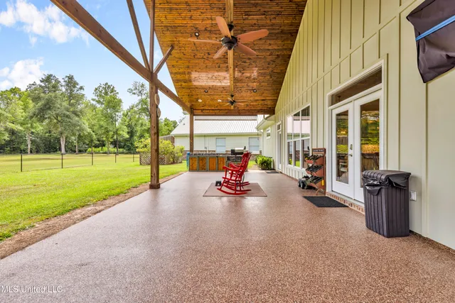 $599,000 | 7 Bridge View, Carriere, MS 39426