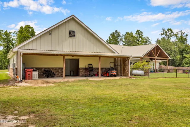 $599,000 | 7 Bridge View, Carriere, MS 39426