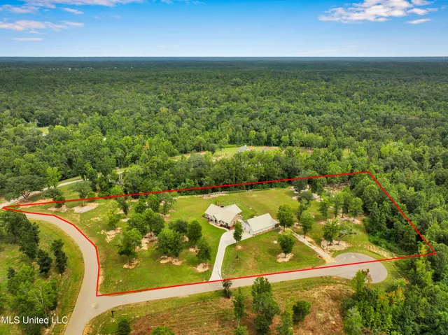 $599,000 | 7 Bridge View, Carriere, MS 39426