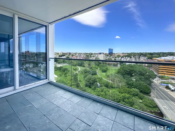 $540,000 | 1 Broad Street, Unit 12B, Stamford, CT 06901