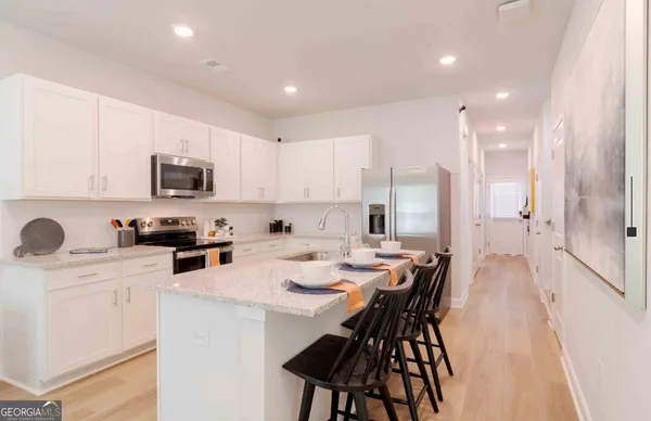 $2,460 | 1151 Hunter Trail, Unit 30, Acworth, GA 30102