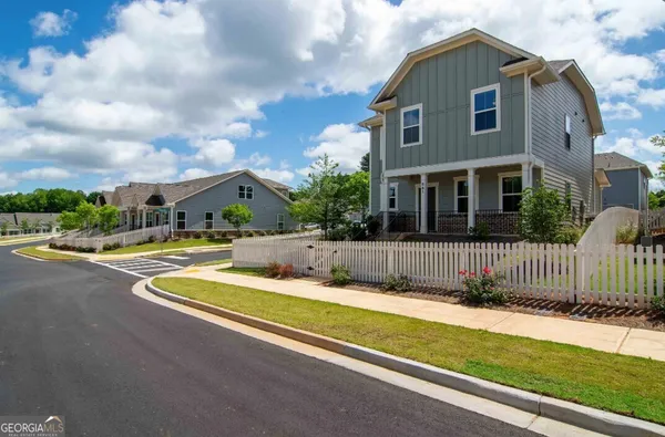 $2,460 | 1151 Hunter Trail, Unit 30, Acworth, GA 30102