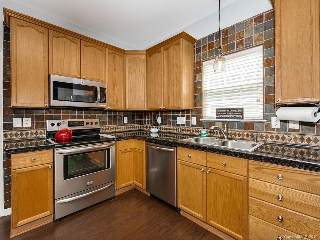 12926 Phillips Road Matthews, NC 28105 - Photo 12 of 26 Gallery Image 12