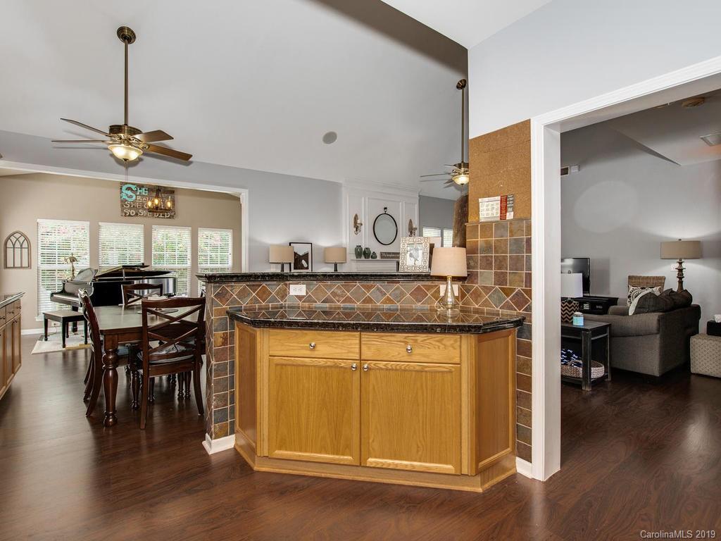 12926 Phillips Road Matthews, NC 28105 - Photo 13 of 26 Gallery Image 13