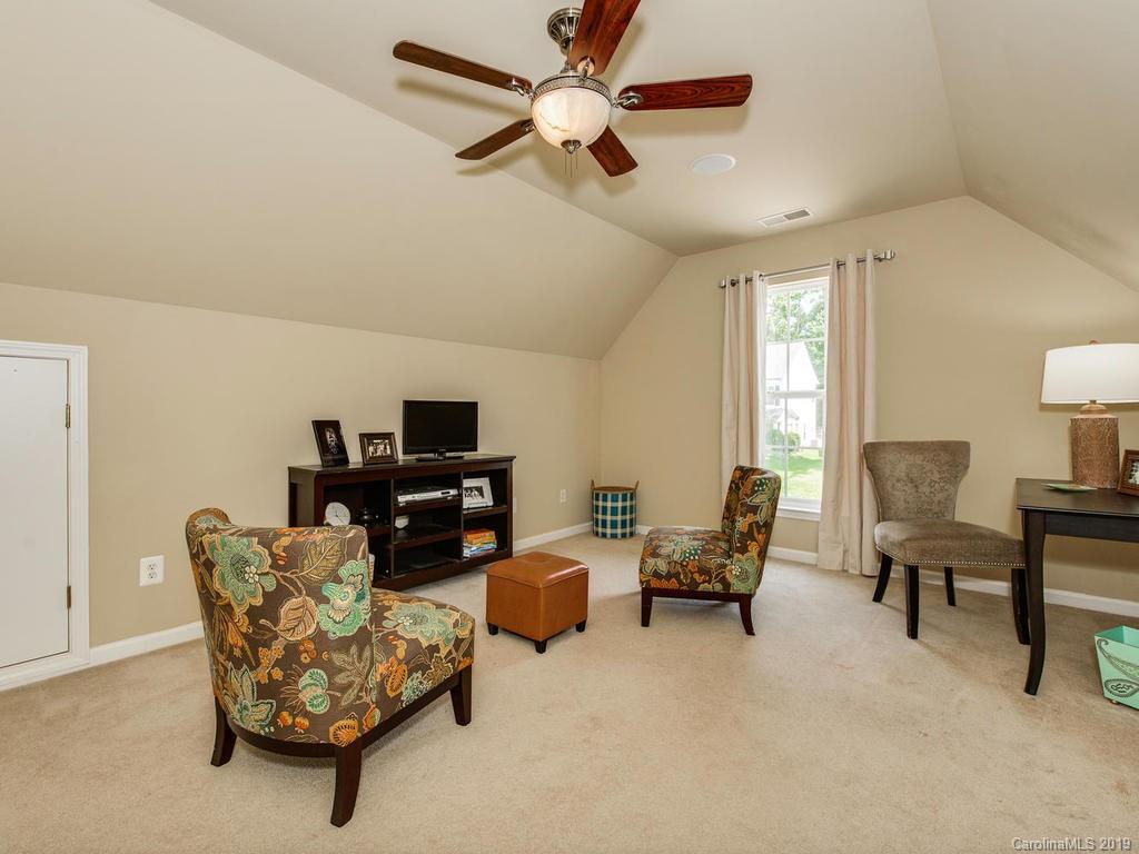 12926 Phillips Road Matthews, NC 28105 - Photo 21 of 26 Gallery Image 21