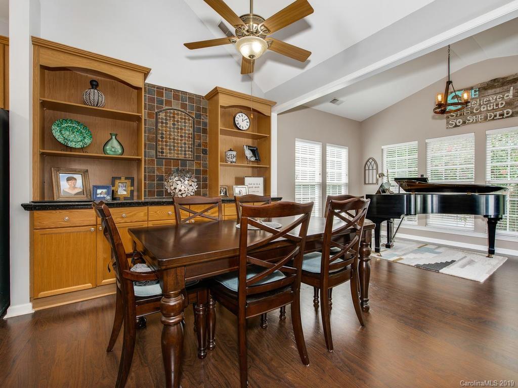 12926 Phillips Road Matthews, NC 28105 - Photo 7 of 26 Gallery Image 7