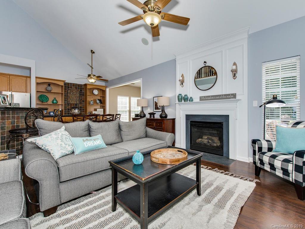 12926 Phillips Road Matthews, NC 28105 - Photo 10 of 26 Gallery Image 10