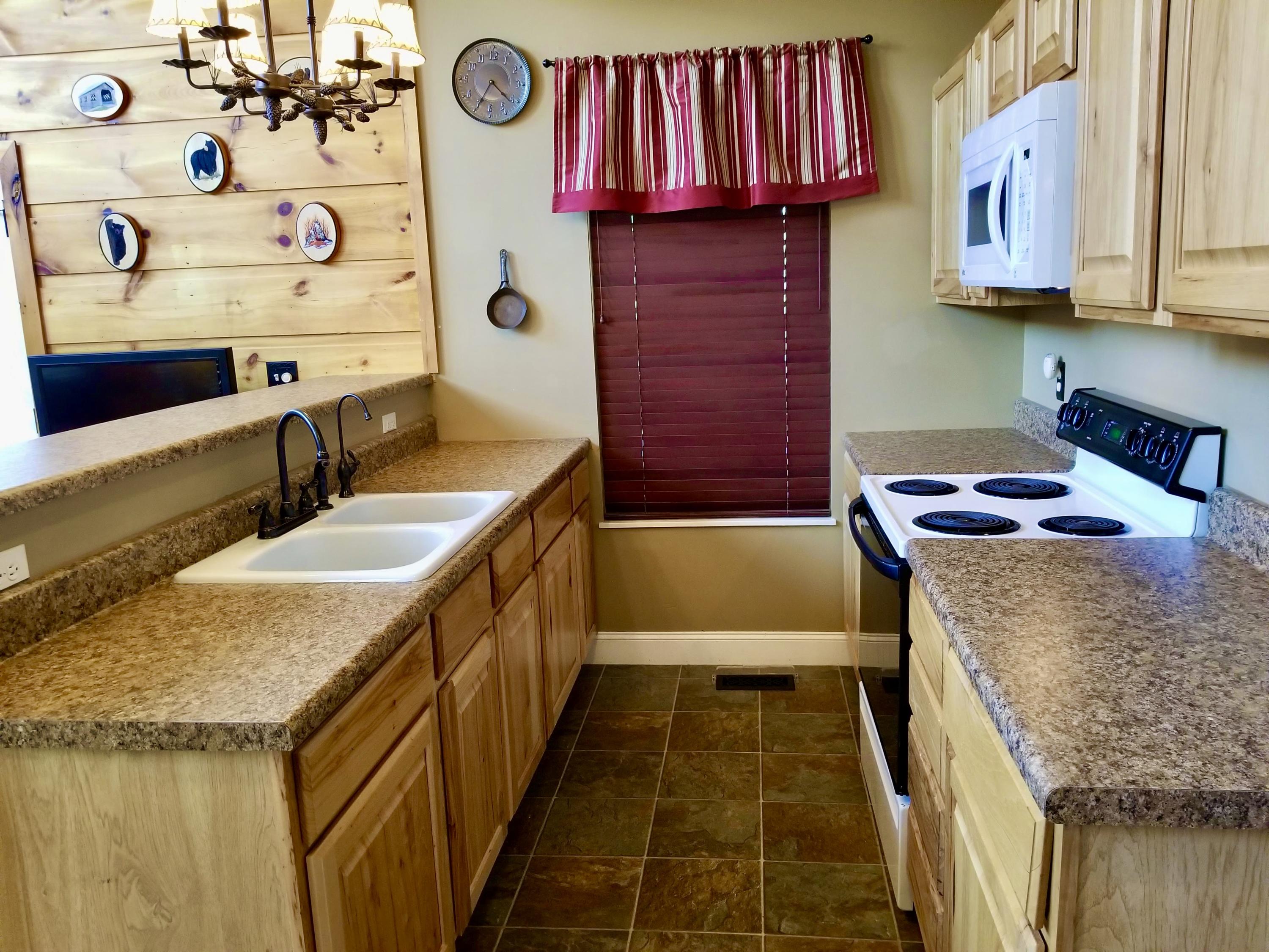 1117 Turkey Ridge Way Seymour, TN 37865 - Photo 10 of 40 78317D60-D8A3-4265-B531-172A14AD664D_1_2