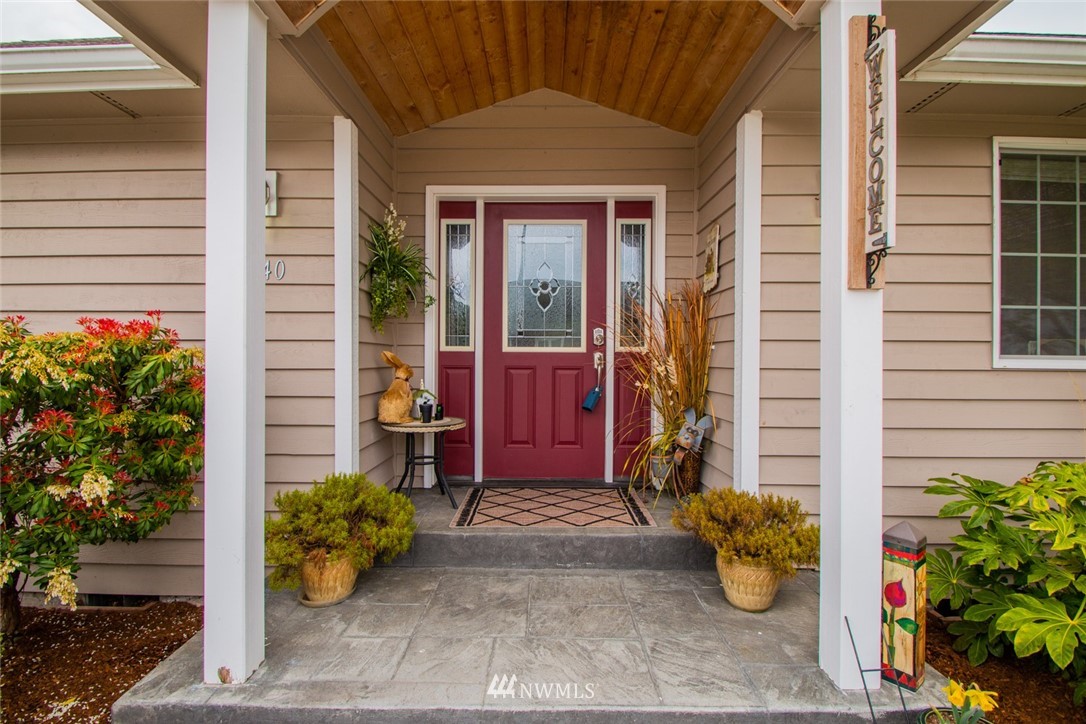 8040 Pipeline Road Sedro-Woolley, WA 98284 - Photo 2 of 25 Gallery Image 2