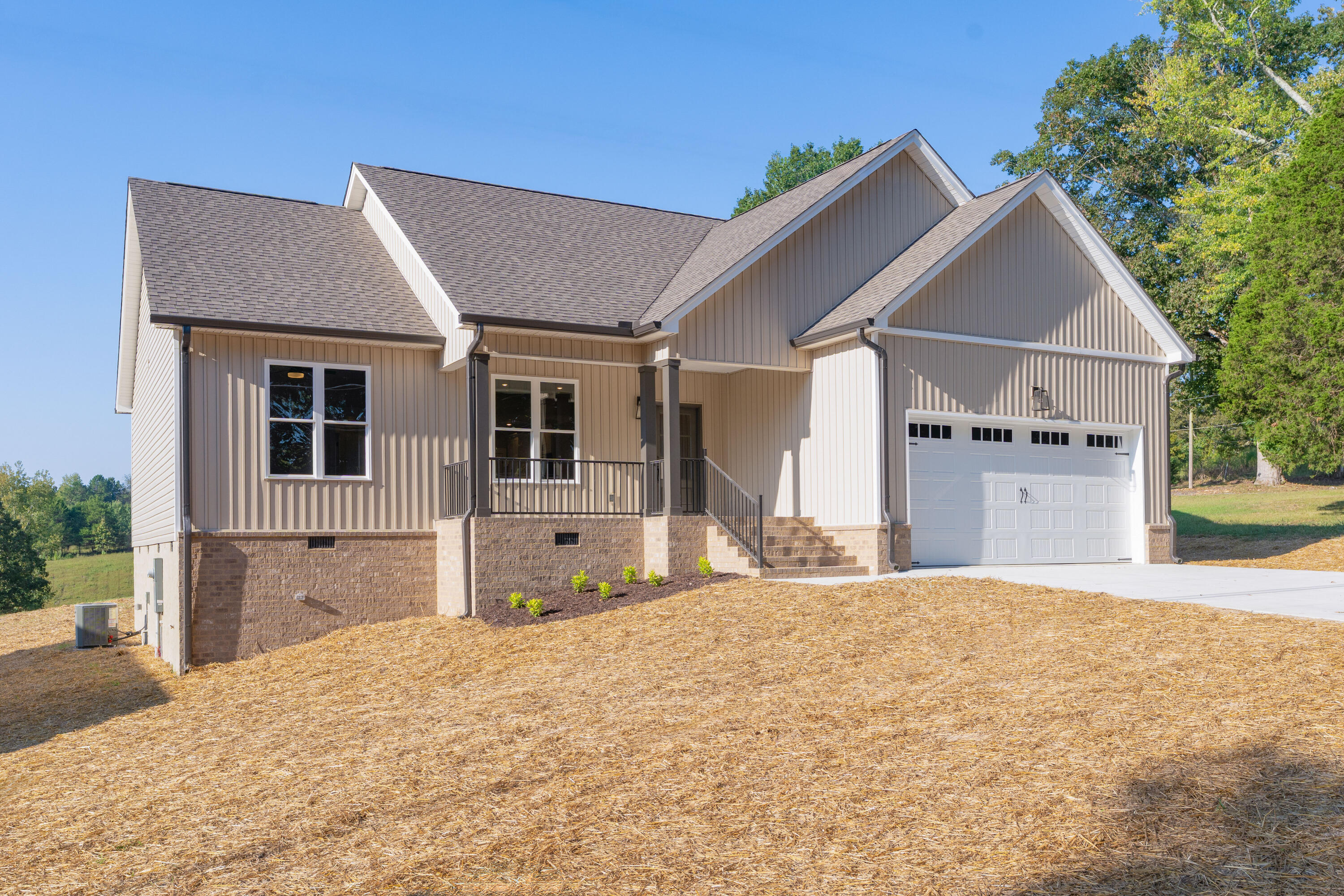 6914 Cooley Road Ooltewah, TN 37363 - Photo 4 of 42 18 - 6914 Cooley - Exterior