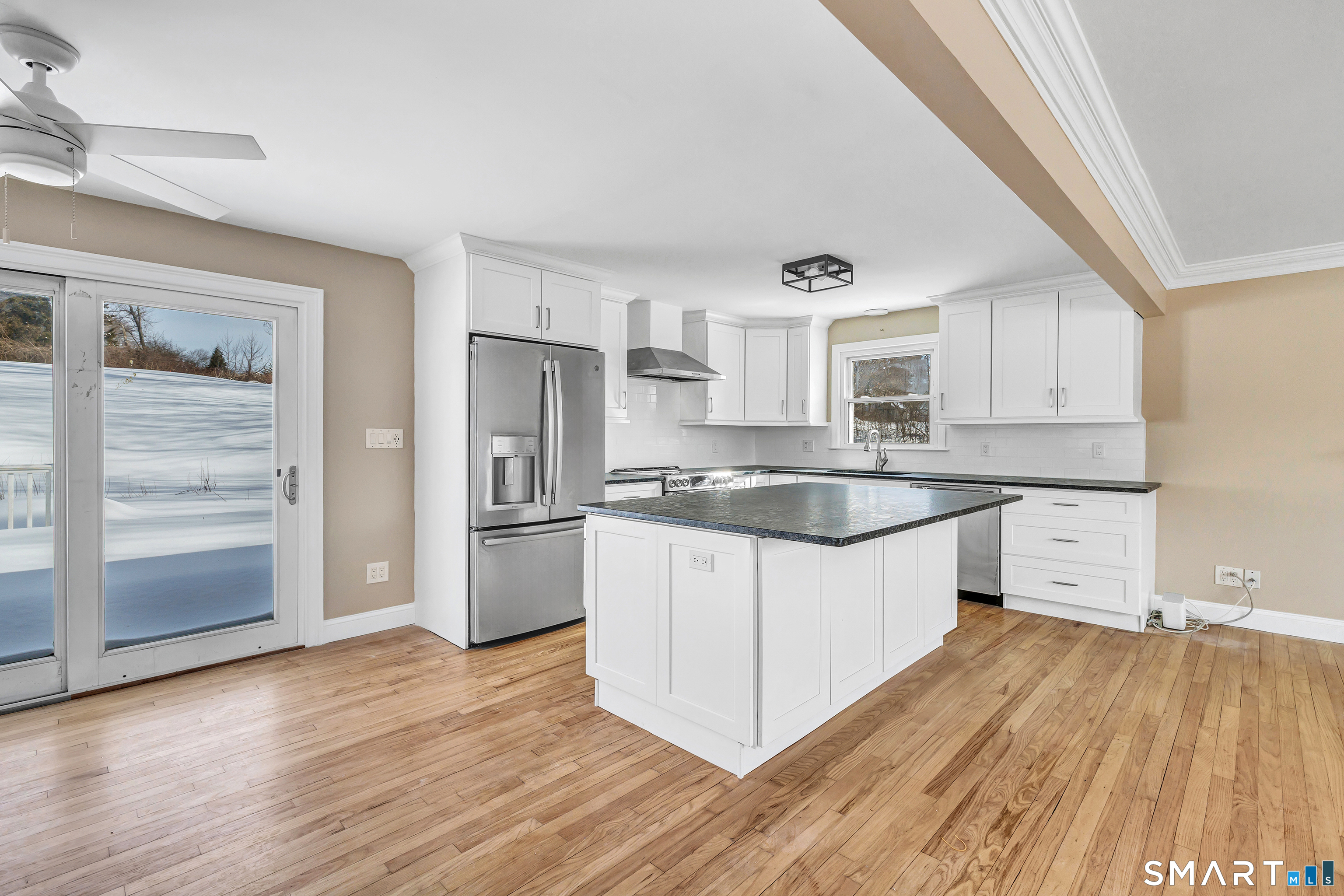 139 Walnut Tree Hill Road Shelton, CT 06484 - Photo 12 of 25